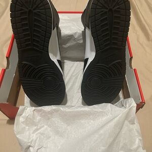 Nike dunk high panda